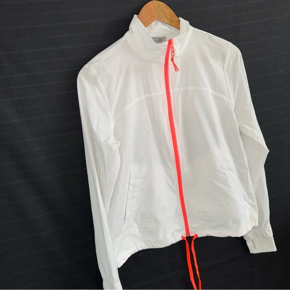 T by Talbots white full zip mock neck jacket XS Lightweight vented back stretch